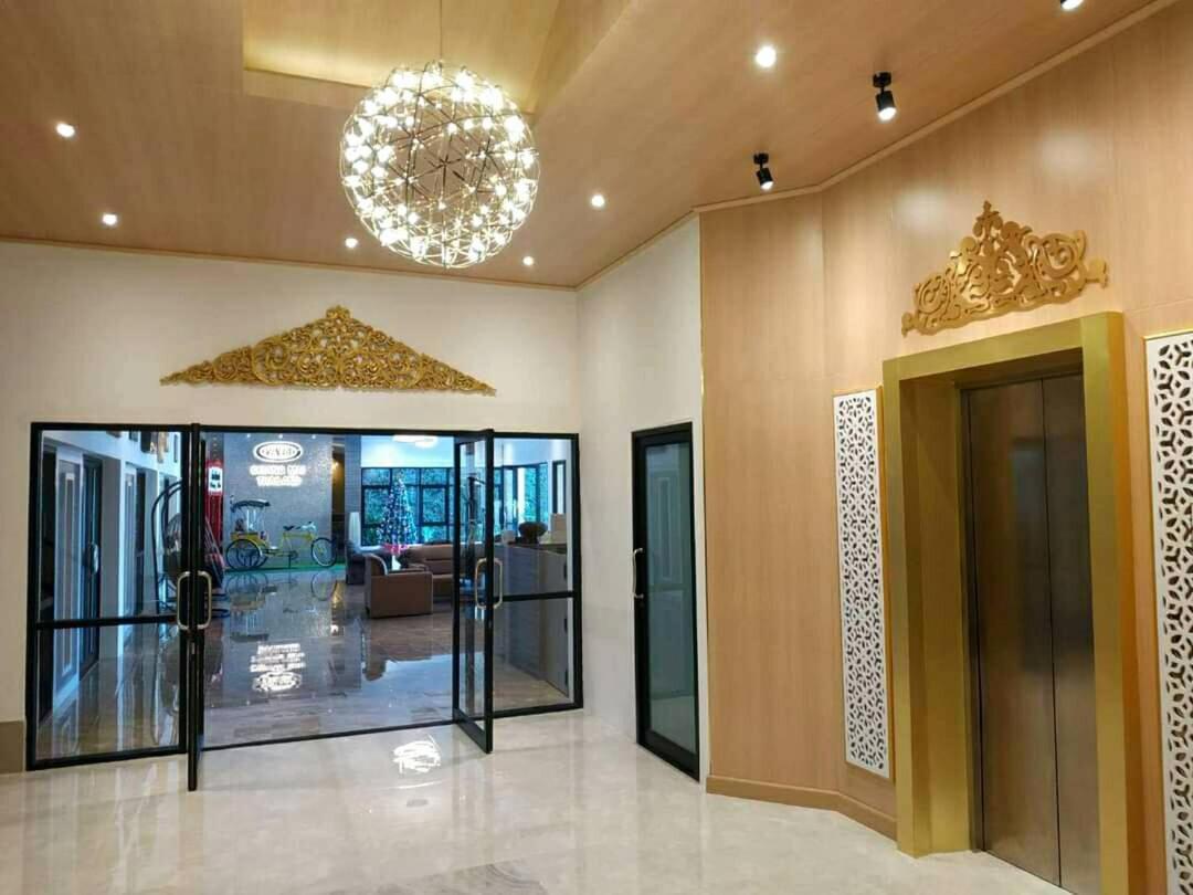 Vista Hotel Chiang Mai - Sha Extra Plus Exterior foto