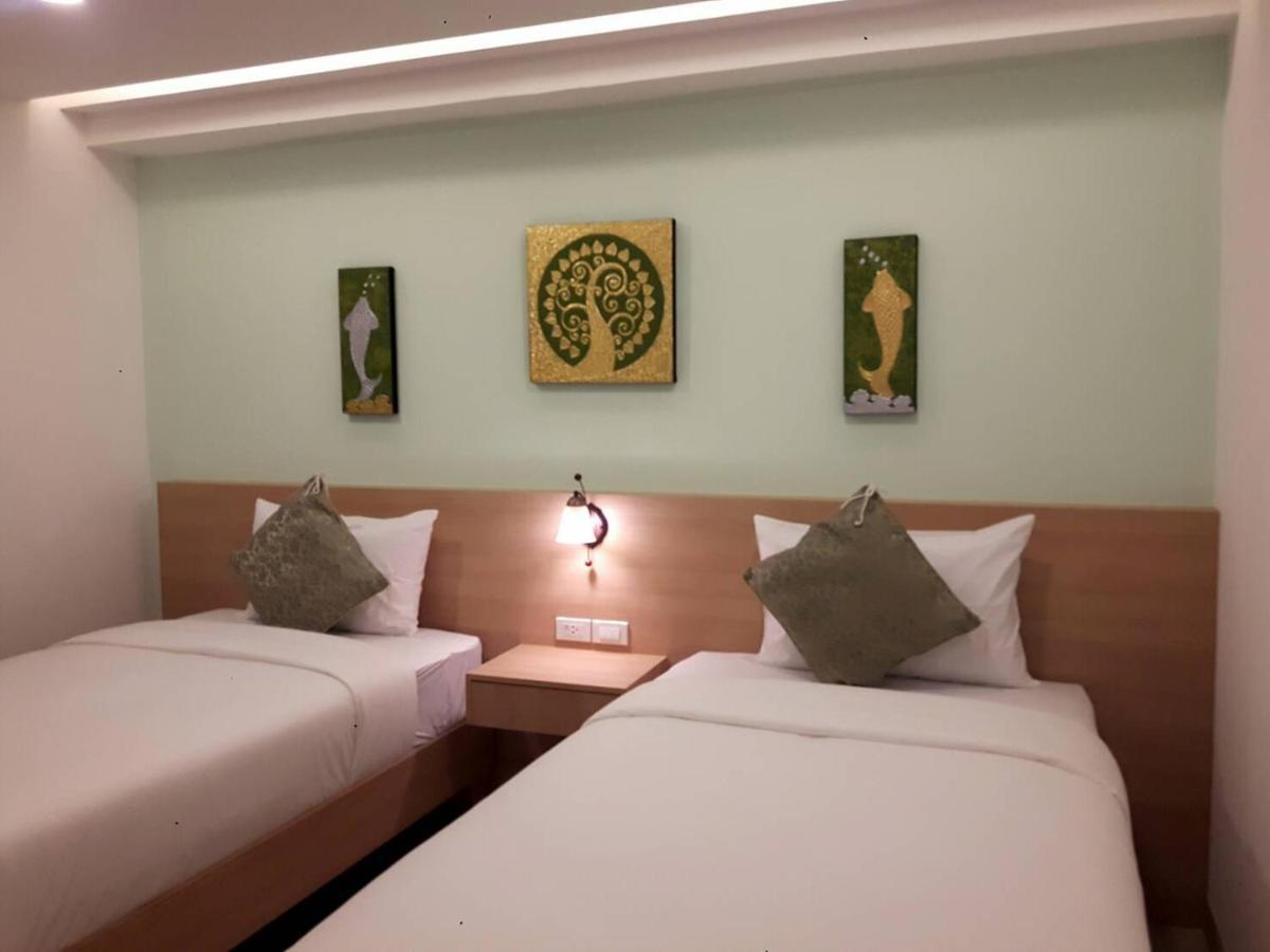 Vista Hotel Chiang Mai - Sha Extra Plus Exterior foto