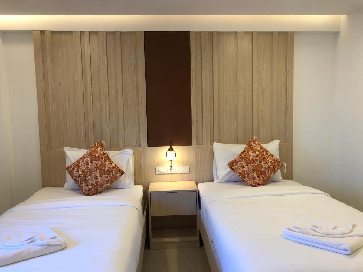 Vista Hotel Chiang Mai - Sha Extra Plus Exterior foto