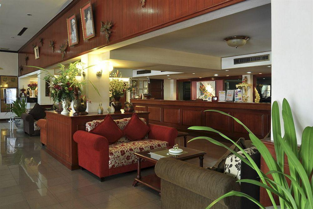 Vista Hotel Chiang Mai - Sha Extra Plus Exterior foto