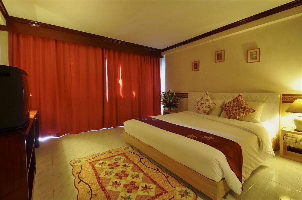 Vista Hotel Chiang Mai - Sha Extra Plus Exterior foto